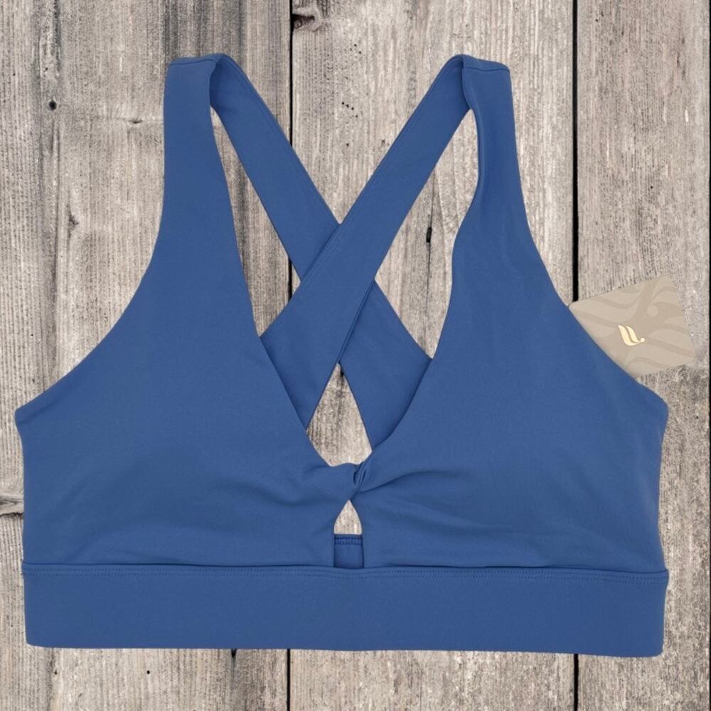 FABLETICS OASIS TWIST SPORTS BRA, SIZE LARGE (10)